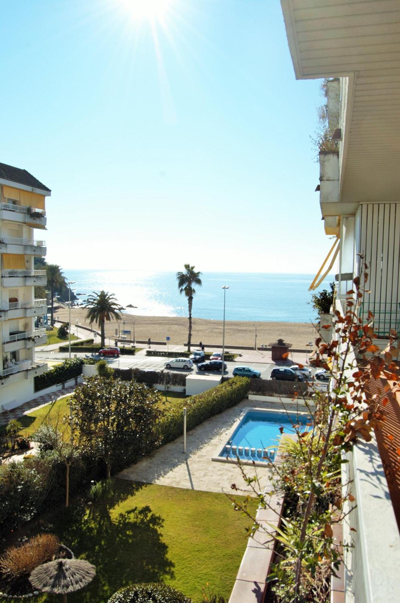 Apartamento Alessia Garden يوريت دي مار المظهر الخارجي الصورة